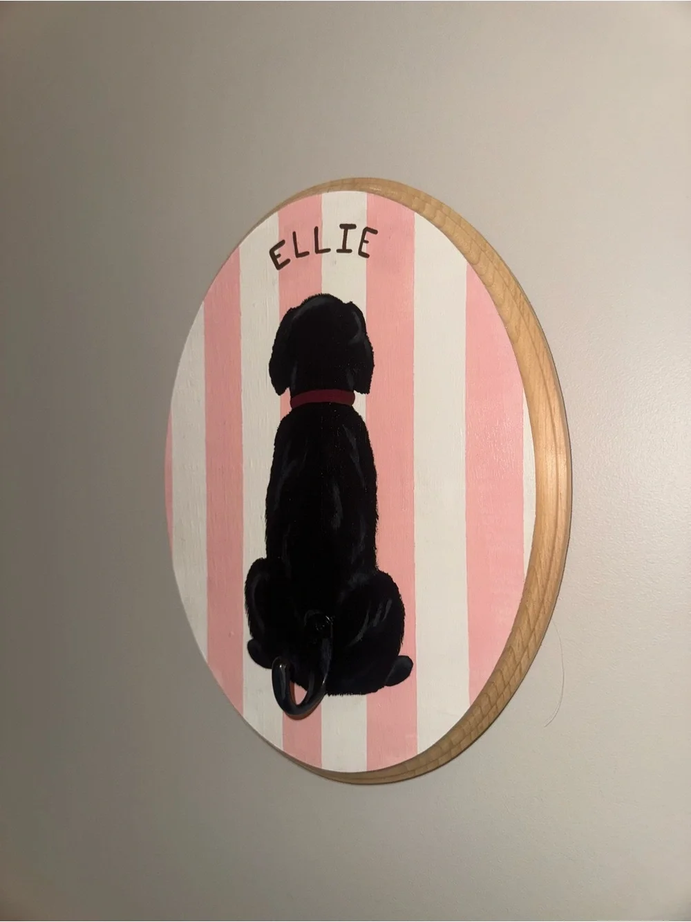 🐾 Custom Hand-Painted Pet Leash Holder & Portrait - Size Large (9in x 12in)🐾